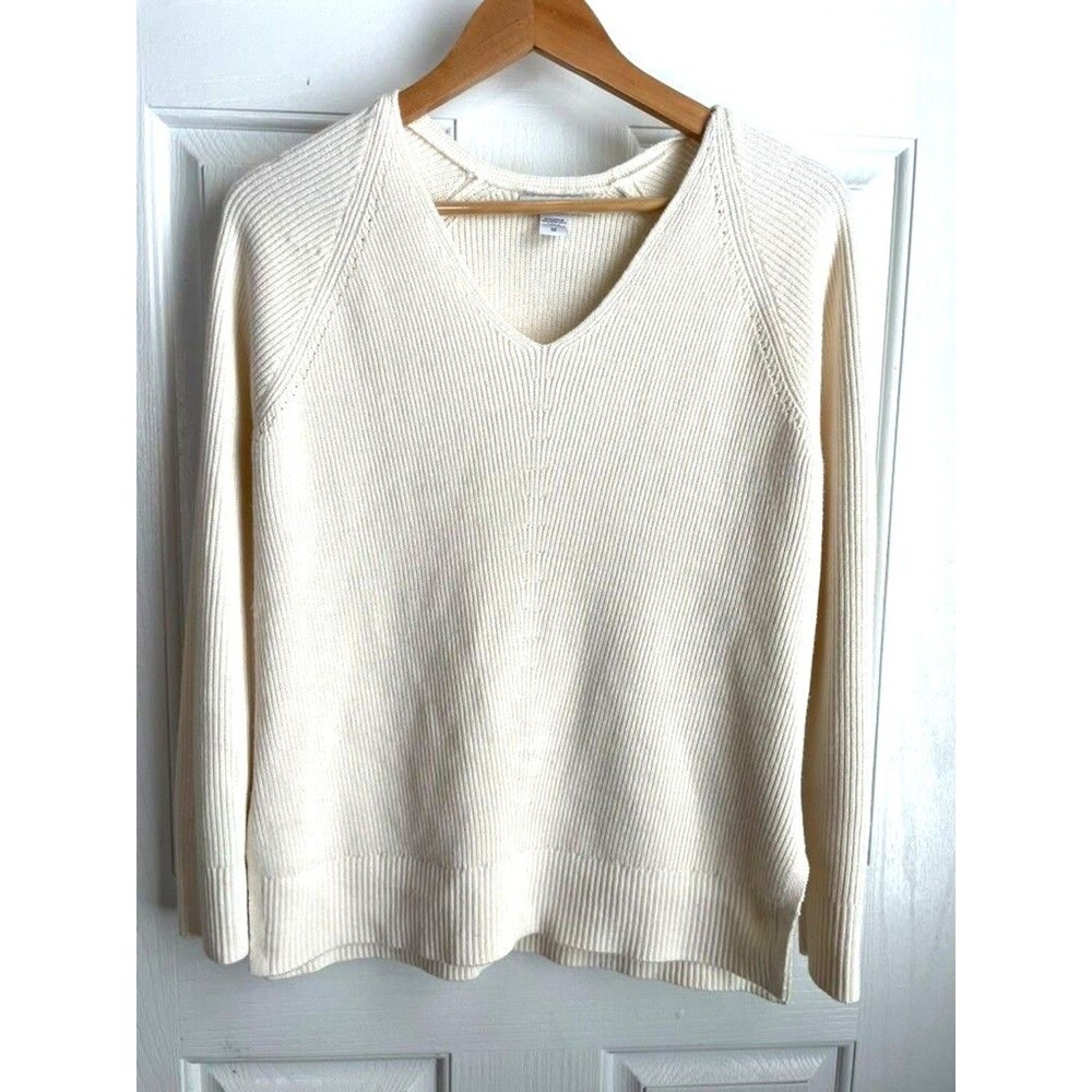 Athleta Merino Wool V-Neck Sweater Women XS White Athleisure Quiet Luxury Preppy